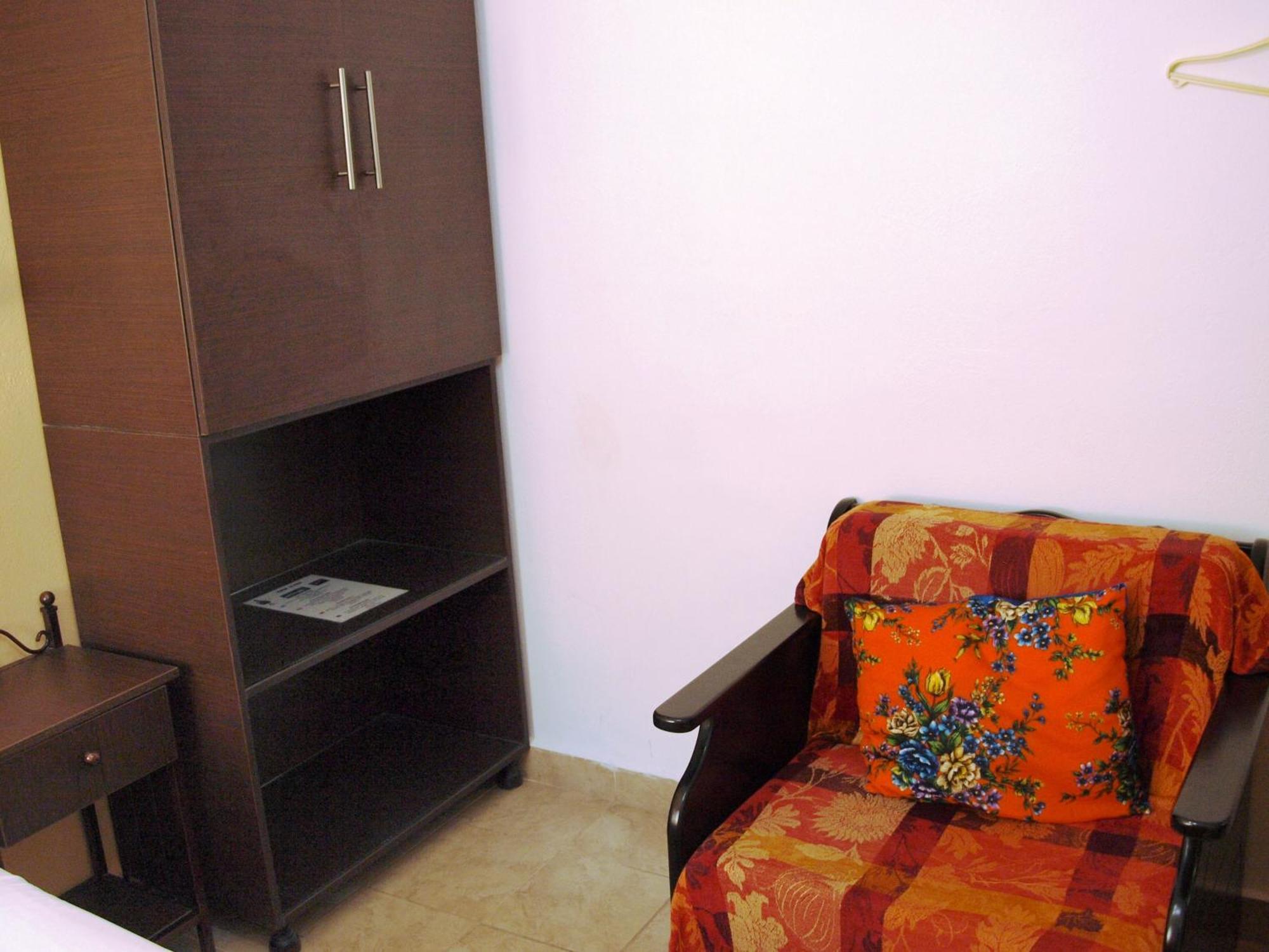 Olympos Pension Rhodes City Cameră foto